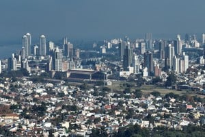 De cara a la Carta Orgánica, la ciudad debatió sobre gobernanza metropolitana. Fernando Nicola