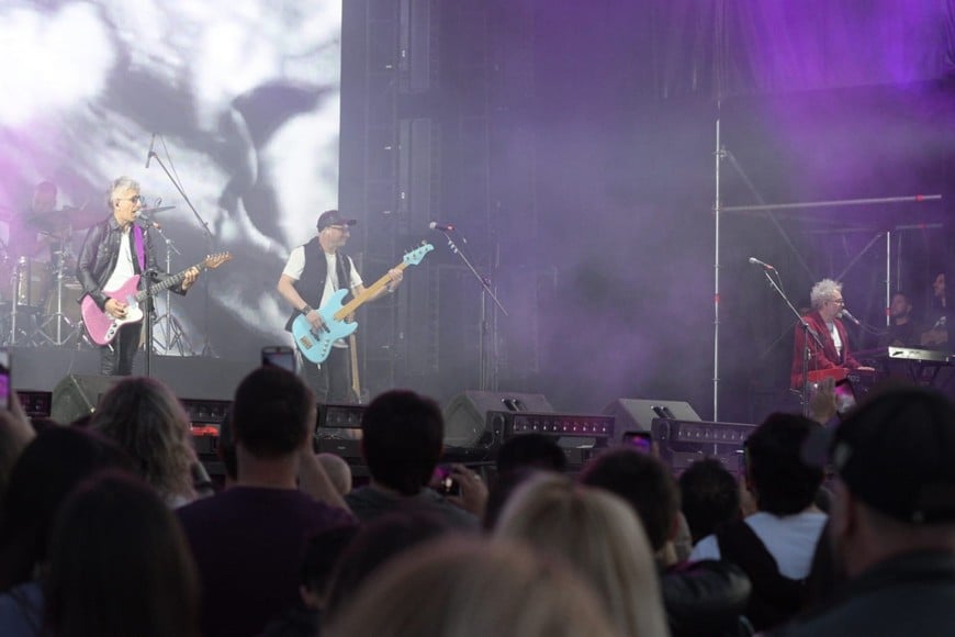 Los Tipitos y un Fan Fest repleto en Santa Fe