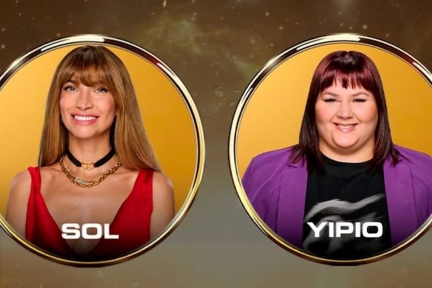 Las dos participantes se preparan para la definición del reality.