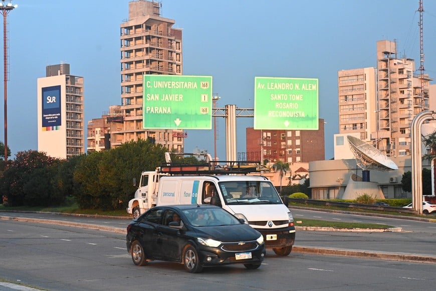 Tránsito: atención al Puente Carretero y a las obras Créditos: Flavio Raina