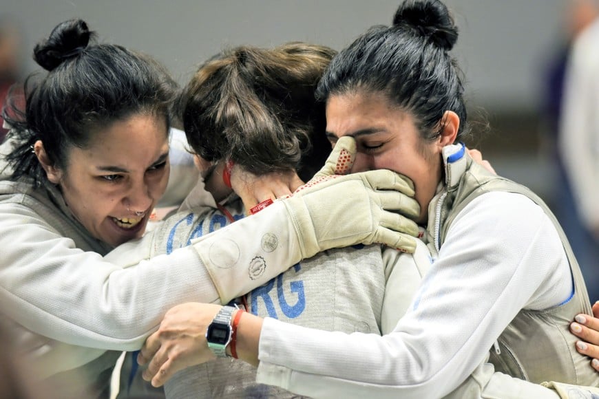El equipo femenino de esgrima de Argentina se quedó con el bronce. Crédito: Juegos Suramericanos