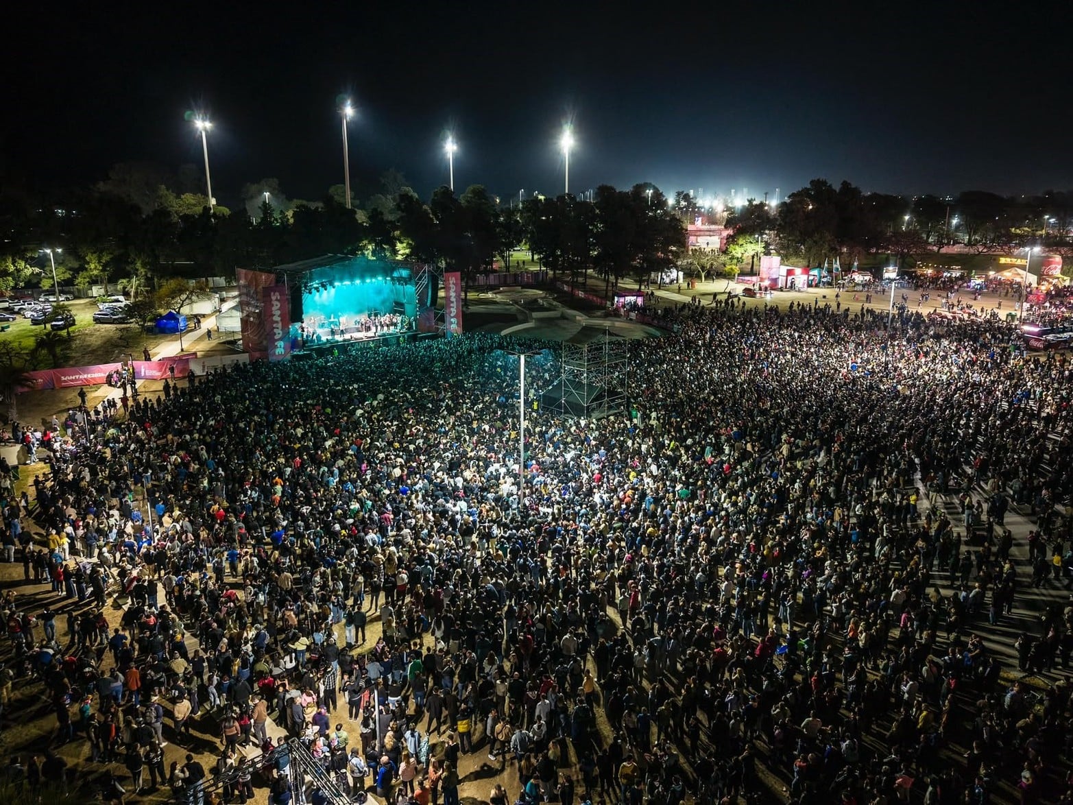 El Fan Fest repleto de santafesinos.