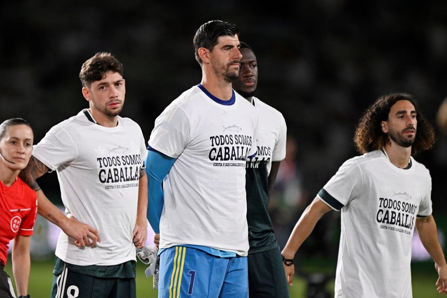 Soccer Football - LaLiga - Elche v Real Madrid - Estadio Manuel Martinez Valero, Elche, Spain - September 15, 2026
Real Madrid's Federico Valverde, Thibaut Courtois, Ibrahima Konate and Marc Cucurella before the match REUTERS/Pablo Morano
