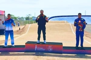 Gonzalo Molina obtuvo la medalla de plata en la final masculina de BMX Race disputada en Rafaela.