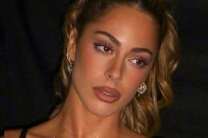 Tini Stoessel recibió el apoyo de sus fanáticos durante su gira.
