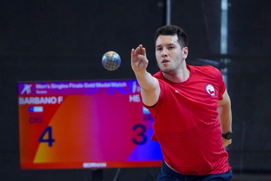 Arenas se consagró campeón en el Volo Individual Masculino y obtuvo el oro para Chile. Crédito: Fernando Nicola.