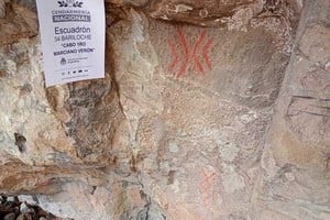 Parte de lo encontrado en las piedras.