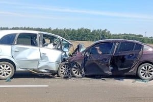 Dos vehículos Chevrolet quedaron involucrados en el siniestro vial ocurrido en Corrientes.