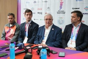 Mario Moccia, Leonardo Viotti y Mauricio Basso destacaron el impacto de la competencia en la ciudad y el potencial que dejan los nuevos escenarios deportivos para futuros eventos. Crédito: Suramericanos