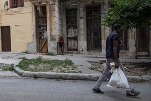 Calles desiertas en La Habana este viernes en pleno apagón. Reuters.