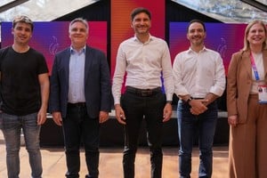 Los mandatarios destacaron la infraestructura deportiva y la organización del evento. Crédito: Gobierno de Santa Fe