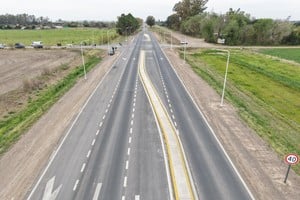Obras en la Ruta 90: repavimentación, iluminación y nuevos accesos en el sur santafesino