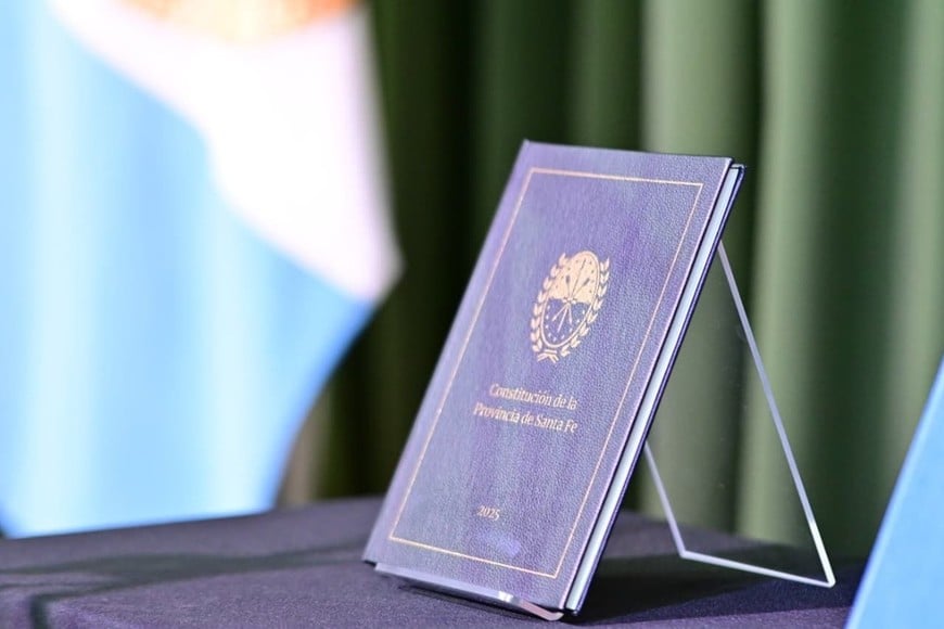 Constitución de la provincia de Santa Fe, año 2025.