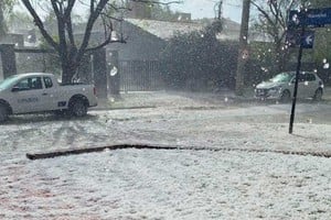 El fenómeno se produjo este sábado en la capital cordobesa. Gentileza Cadena3