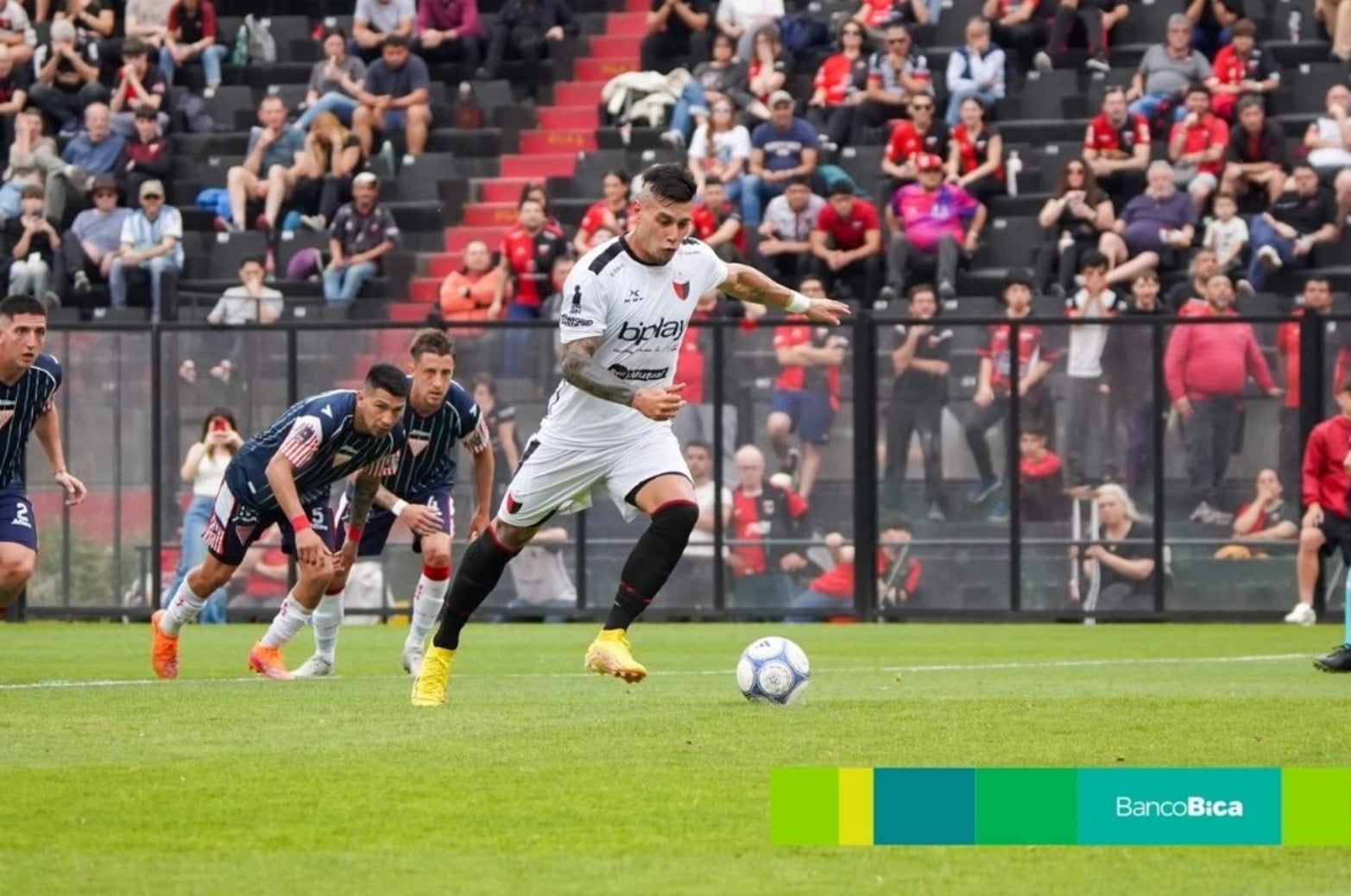 Galería Bica: Colón vs. Los Andes