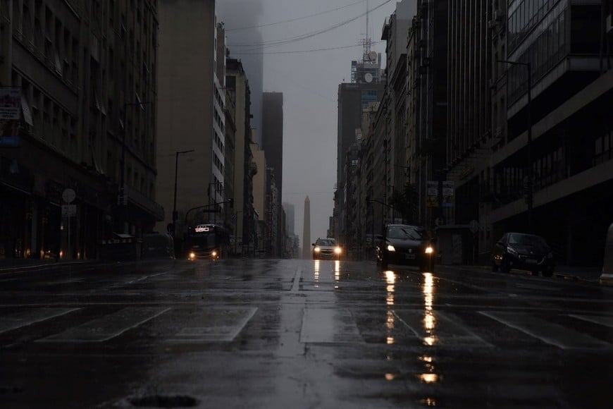 Masivo corte de luz dejó a oscuras a unos 600 mil usuarios en Buenos Aires