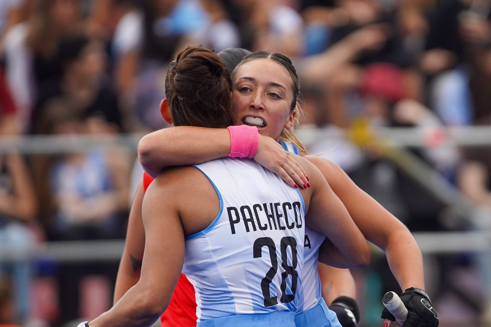 Las Leonas en su último partido de la primera fase ante Perú.