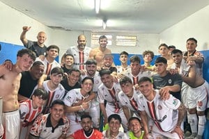 Cosmos, ganó y lo festejó. Gentileza: Cosmos FC
