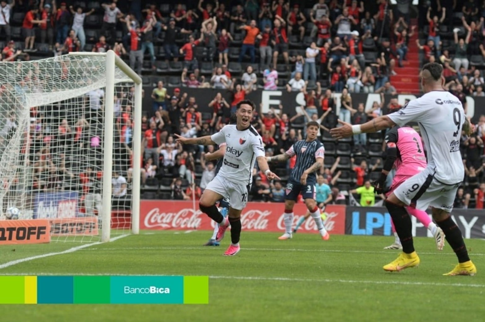 Galería Bica: Colón vs. Los Andes