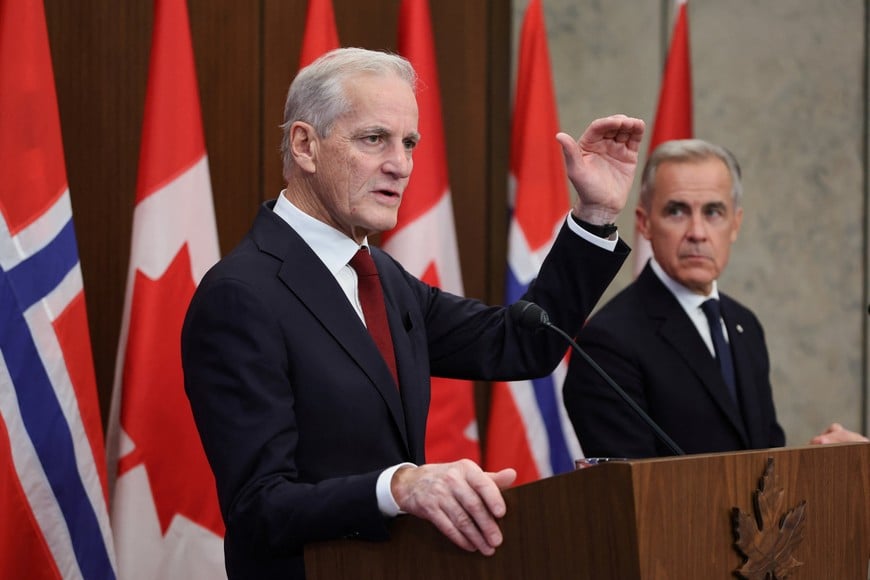 Canada's Prime Minister Mark Carney and Norway's Prime Minister Jonas Gahr Store hold a joint press conference on Parliament Hill in Ottawa, Ontario, Canada September 20, 2026. REUTERS/David Kawai