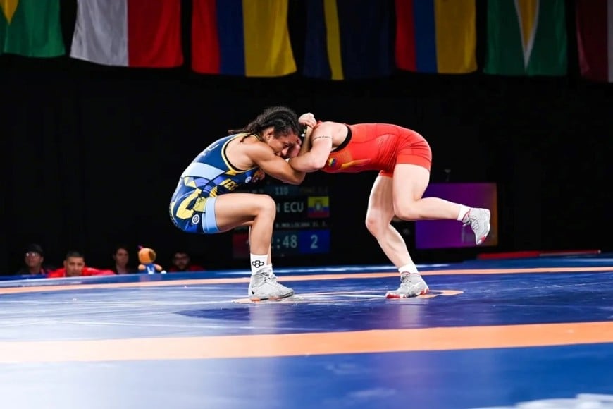 Las luchadoras protagonizaron una jornada de definiciones en Rosario.