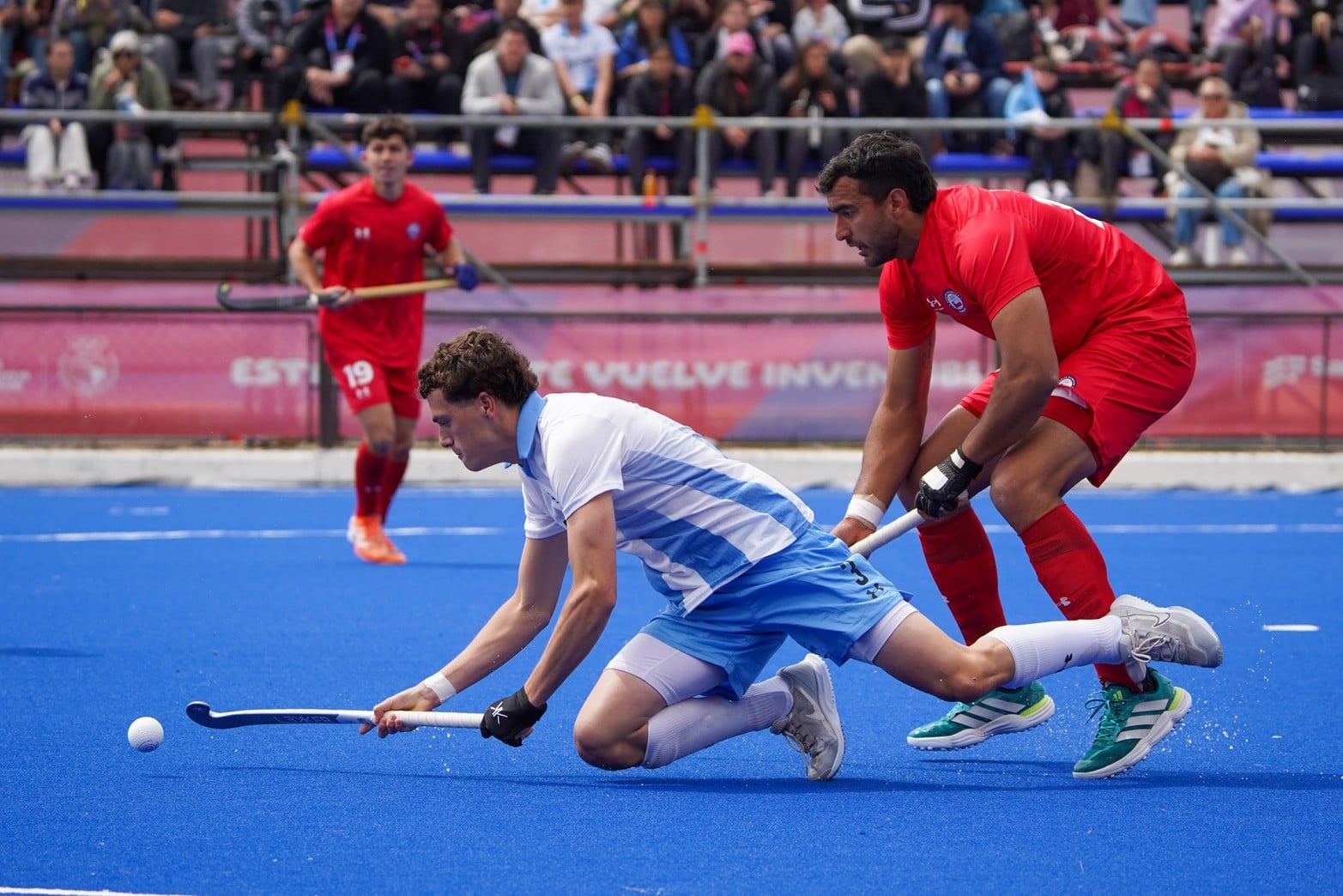El Hockey argentino se quedó con las medallas de oro en masculino y femenino.