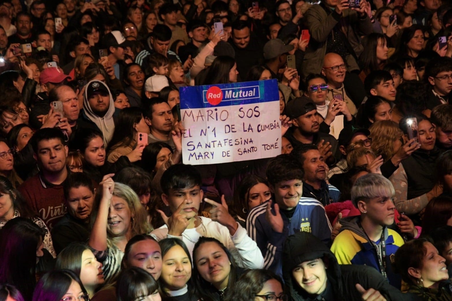 El Fan Fest repleto este martes con Mario Pereyra.
