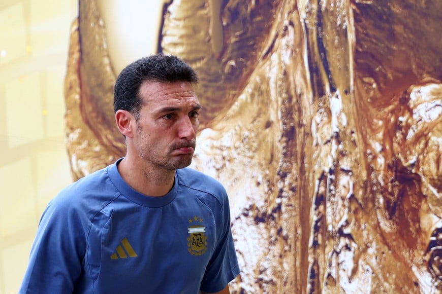 Soccer Football - FIFA World Cup 2026 - Final - Spain v Argentina - New York/New Jersey Stadium, East Rutherford, New Jersey, U.S. - July 19, 2026
Argentina coach Lionel Scaloni arrives at the stadium before the match IMAGN IMAGES via Reuters/Mark J Rebilas