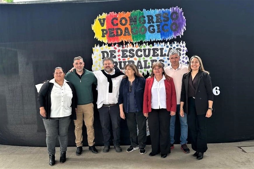 Escuelas rurales de la Cuña Boscosa compartieron sus experiencias educativas en Cañada Ombú