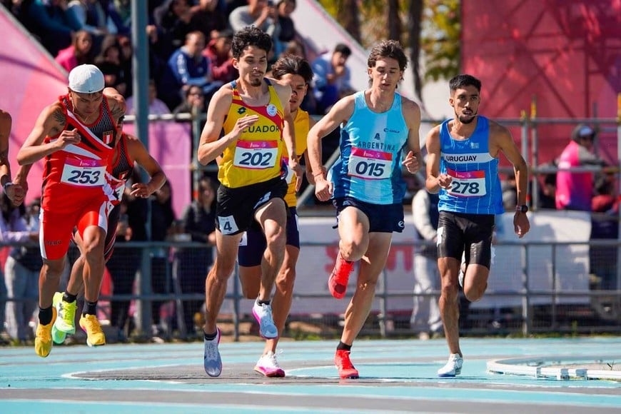 La carrera tuvo lugar en la renovada pista del CARD. Fernando Nicola