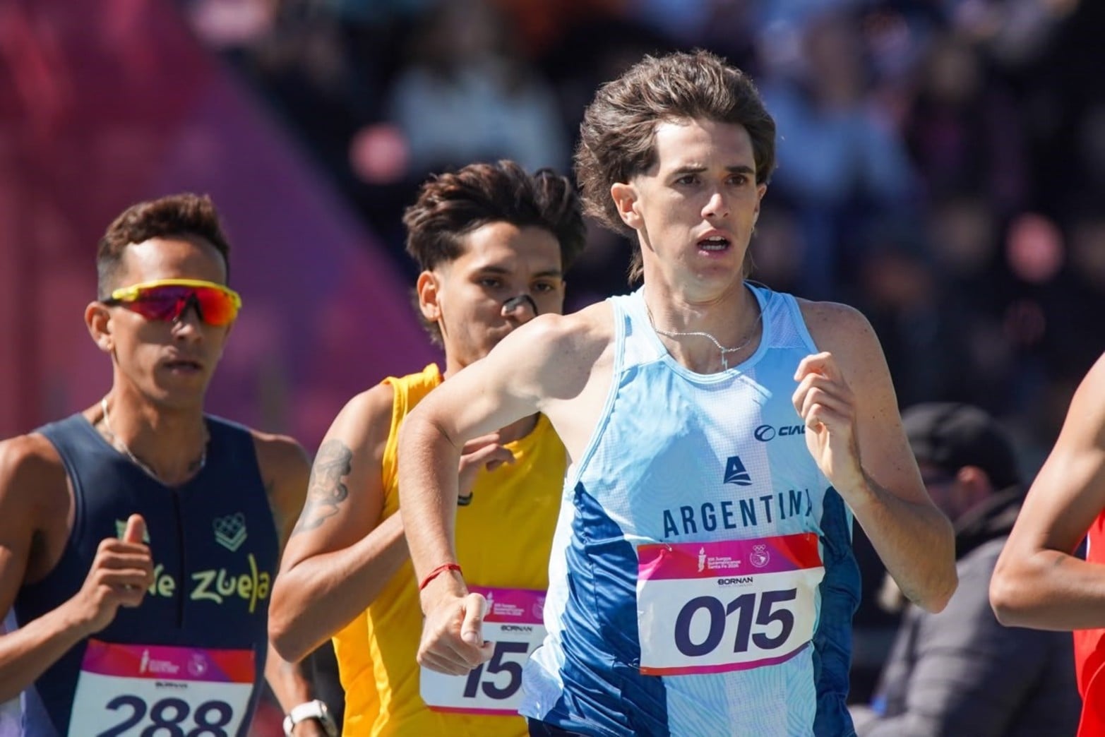 Final de los 1.500 metros masculinos de los Juegos Suramericanos Santa Fe 2026