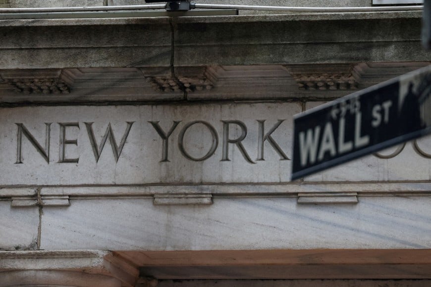 FILE PHOTO: A view shows the New York Stock Exchange (NYSE) Wall Street entrance in New York City, U.S., April 7, 2025. REUTERS/Kylie Cooper//File Photo