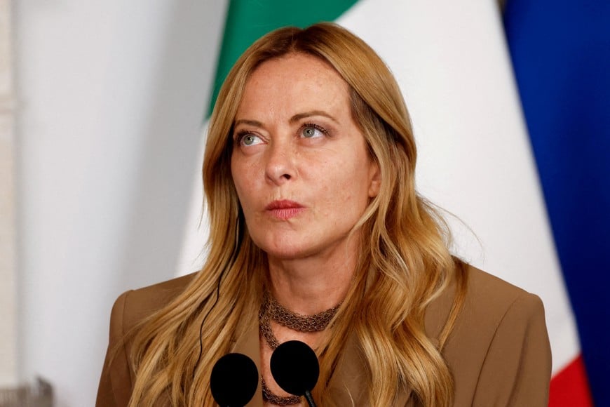 FILE PHOTO: FILE PHOTO: Italian Prime Minister Giorgia Meloni looks on, as she and Belgian Prime Minister Bart De Wever deliver joint statements following their meeting at Palazzo Chigi in Rome, Italy, September 7, 2026. REUTERS/Remo Casilli/File Photo/File Photo