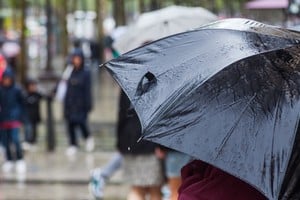 Las lluvias intensas aumentan el riesgo de aludes, deslizamientos y caída de piedras.