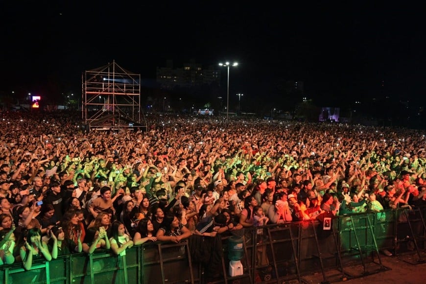 Coty Hernández cerró el Fan Fest de los JJSS2026 este jueves en Santa Fe.