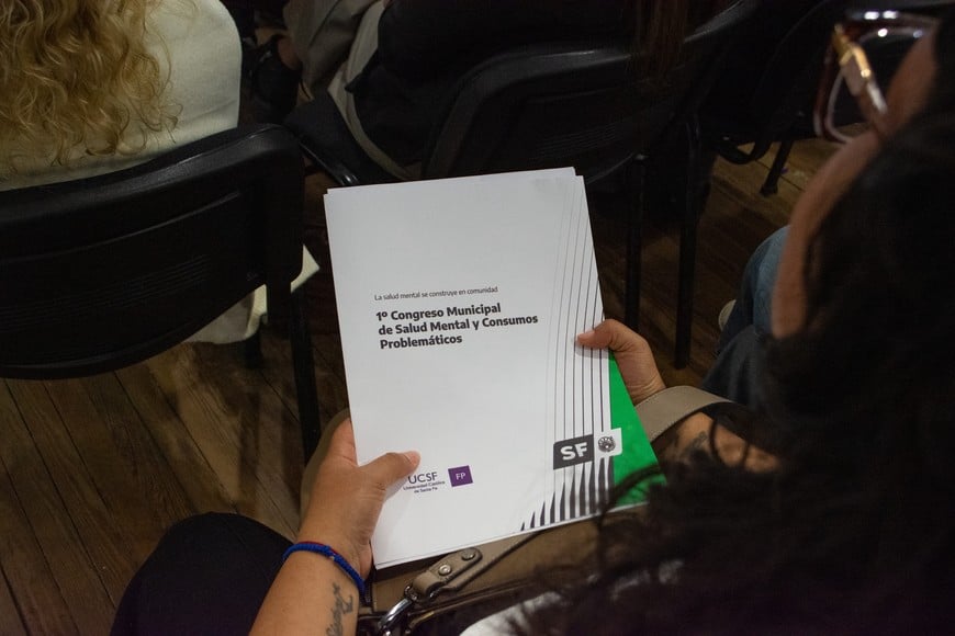 Más de 600 personas participaron este viernes del 1° Congreso Municipal de Salud Mental y Consumos Problemáticos de Santa Fe.