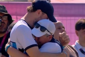 La emoción de González y Nikolajuk tras el bronce.