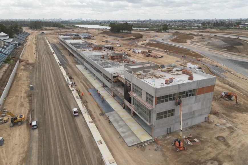 El Gálvez avanza con obras para recibir nuevamente al Mundial de motociclismo.
