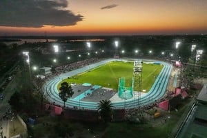Jornada N° 13 Juegos Suramericanos 2026 | Atletismo | Obstáculos masculino y femenino | Relevo masculino y femenino. Crédito: Fernando Nicola
