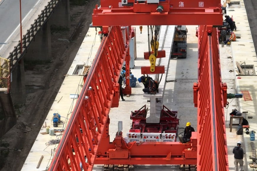 El viaducto tendrá 1.324 metros de longitud y será el puente en construcción más largo de la Argentina.
Fernando Nicola.