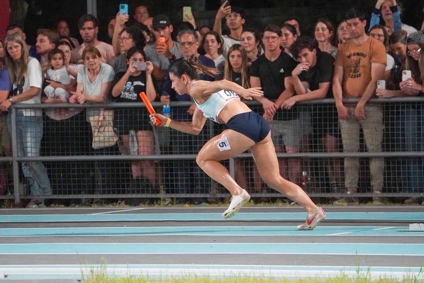 Jornada N° 13 Juegos Suramericanos 2026 | Atletismo | Obstáculos masculino y femenino | Relevo masculino y femenino.
