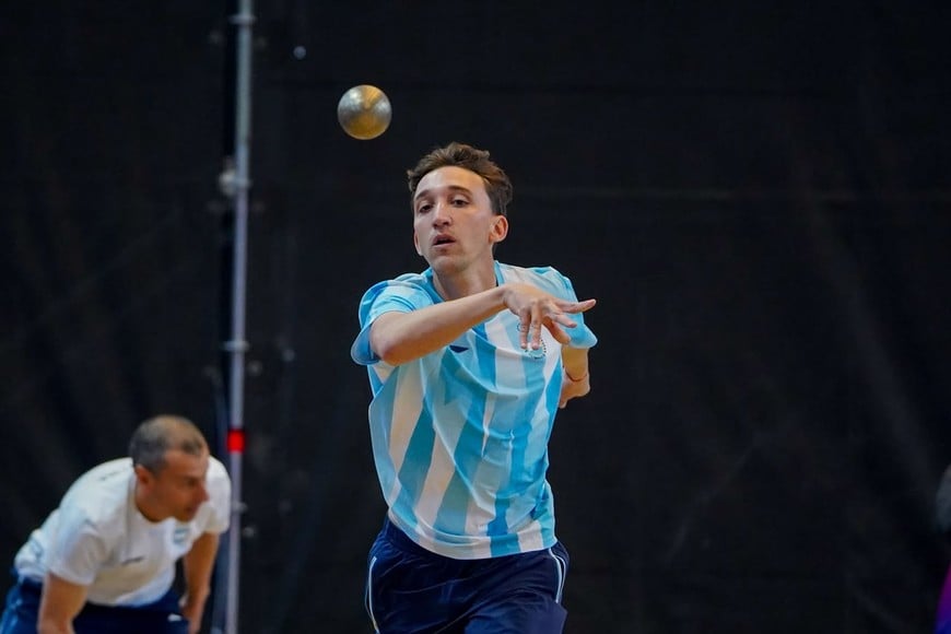 Orgullo. El argentino Lucas Hecker obtuvo la medalla de plata. Fernando Nicola
