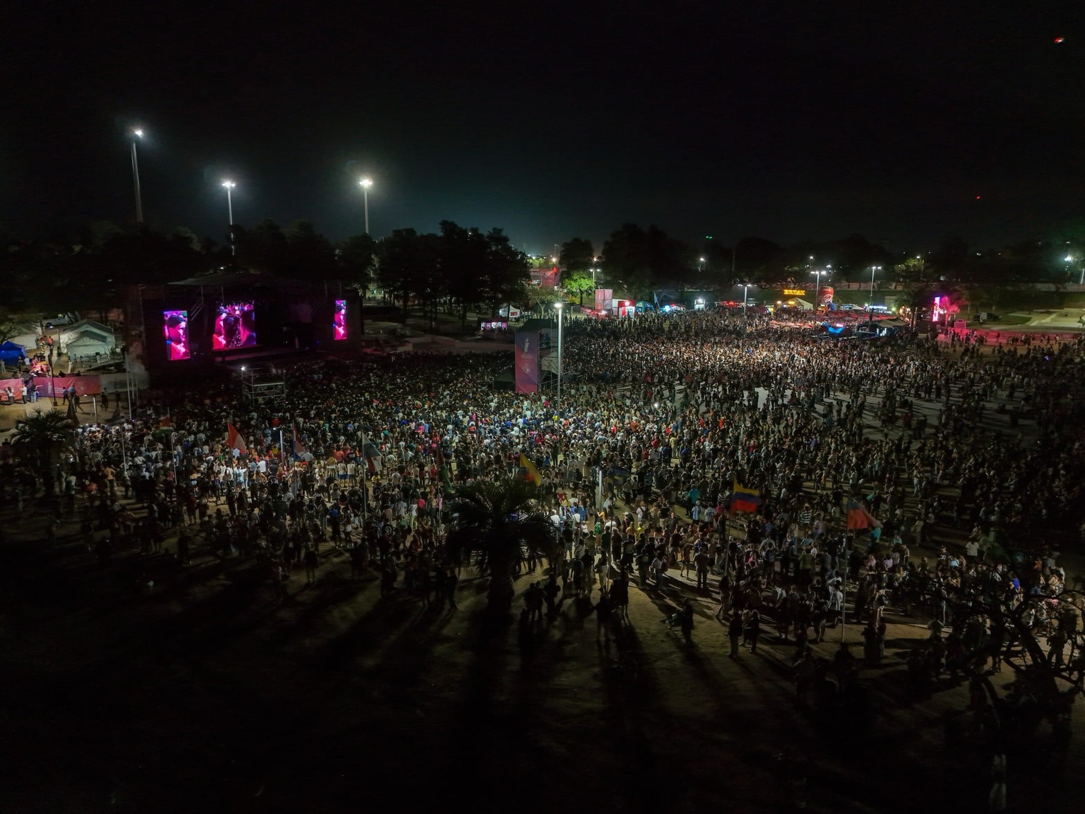Desde el drone de El Litoral, así se vio parte de la ceremonia de cierre de los Juegos Suramericanos Santa Fe 2026.