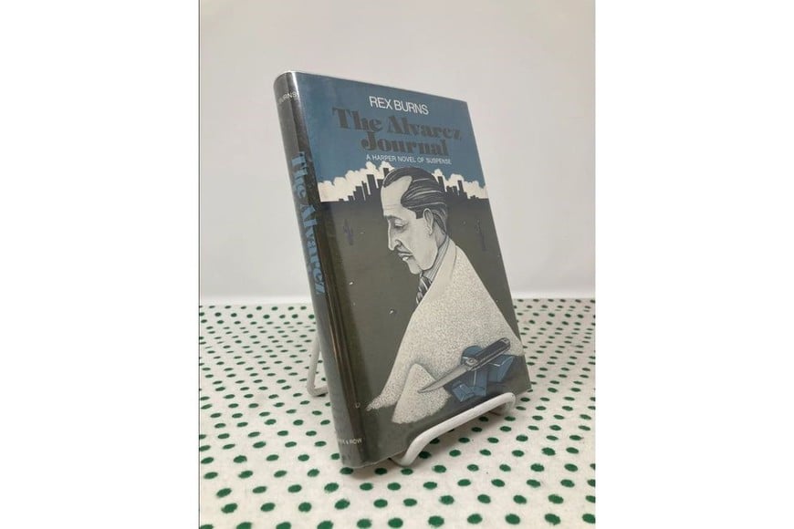 El libro de Burns que ganó el premio Edgar Allan Poe. Foto: Gentileza de la editorial