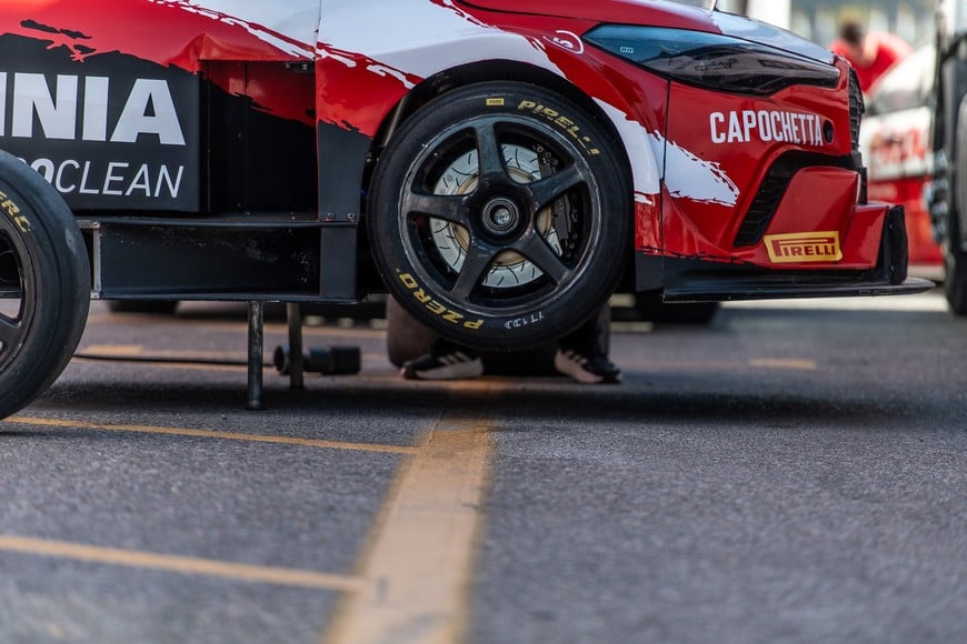 El Zonda se viste de fiesta para recibir al TC2000 y homenajear a Henry Martin