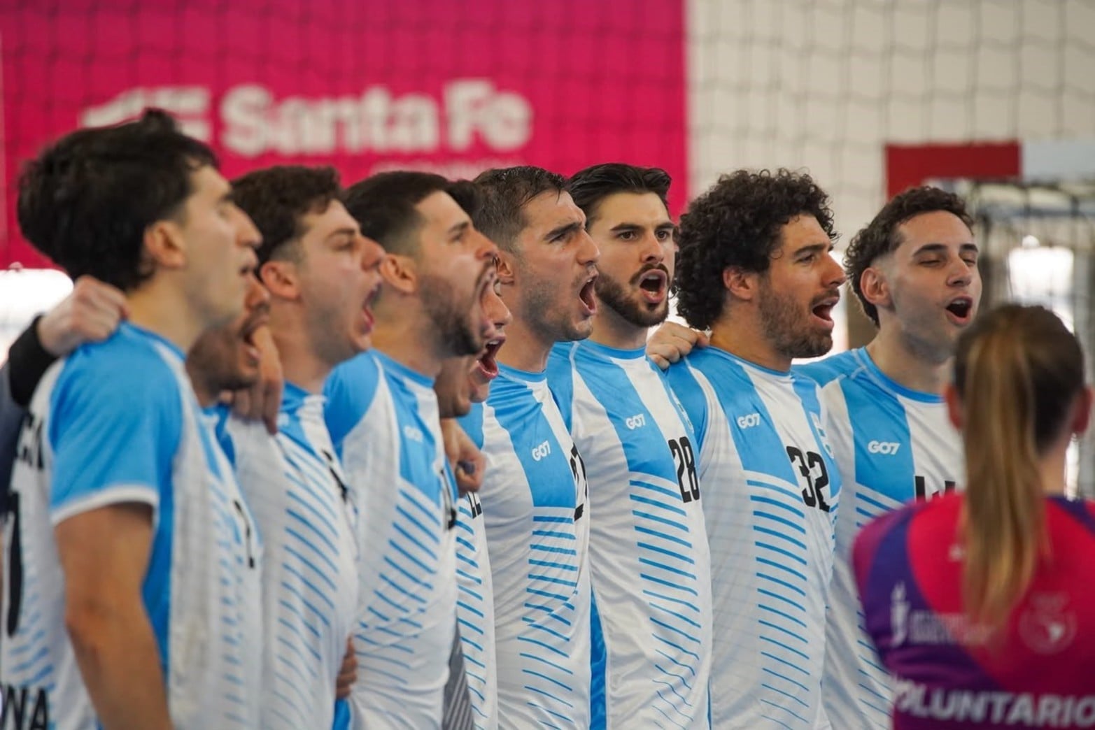 En casa, la Selección y un marco espectacular. 