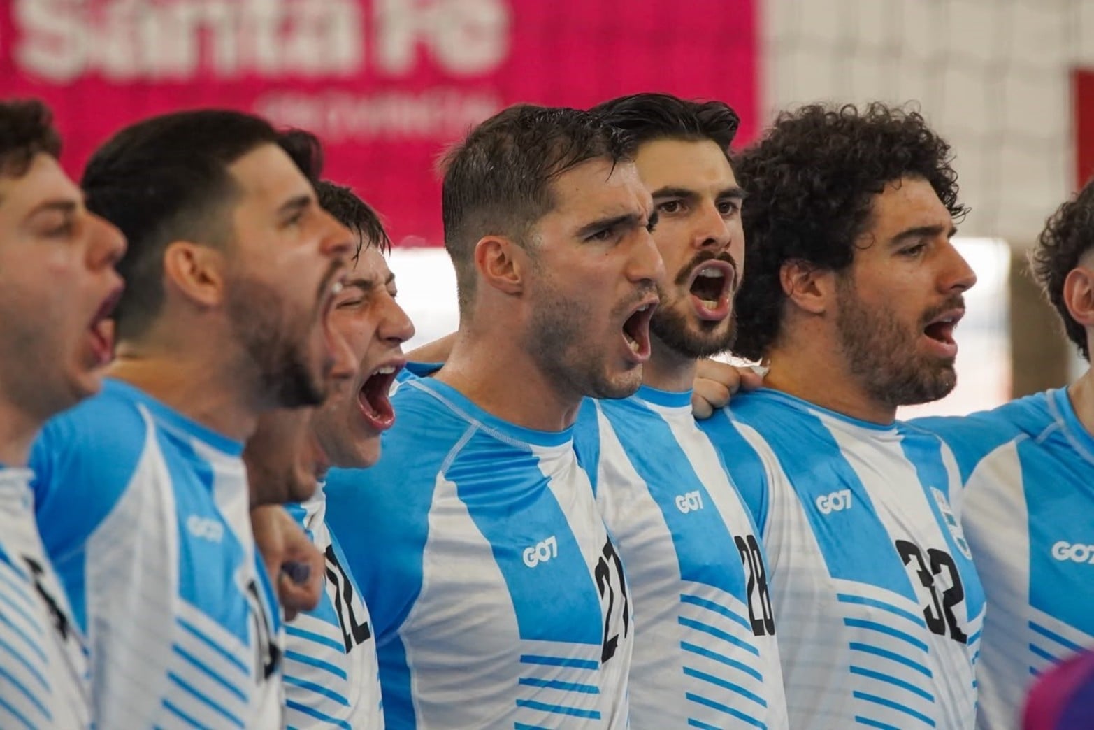El momento del Himno Nacional.