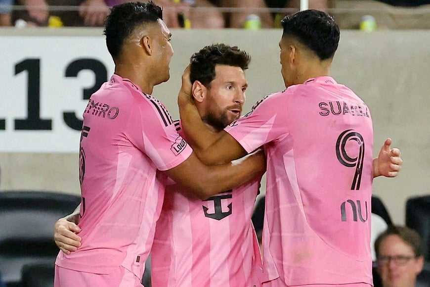Sep 27, 2026; Columbus, Ohio, USA; Inter Miami CF forward Leo Messi (10) celebrates his goal with midfielder Rodrigo de Paul (7) and forward Luis Suarez (9) during the first half against the Columbus Crew at ScottsMiracle-Gro Field. Mandatory Credit: Joseph Maiorana-Imagn Images TPX IMAGES OF THE DAY