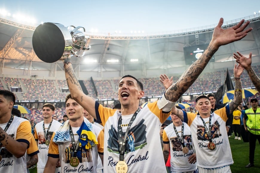 La celebración de la delegación y de los hinchas de Central estuvo a la altura de toda la carga emotiva que tuvo la previa de esta final ante Estudiantes.