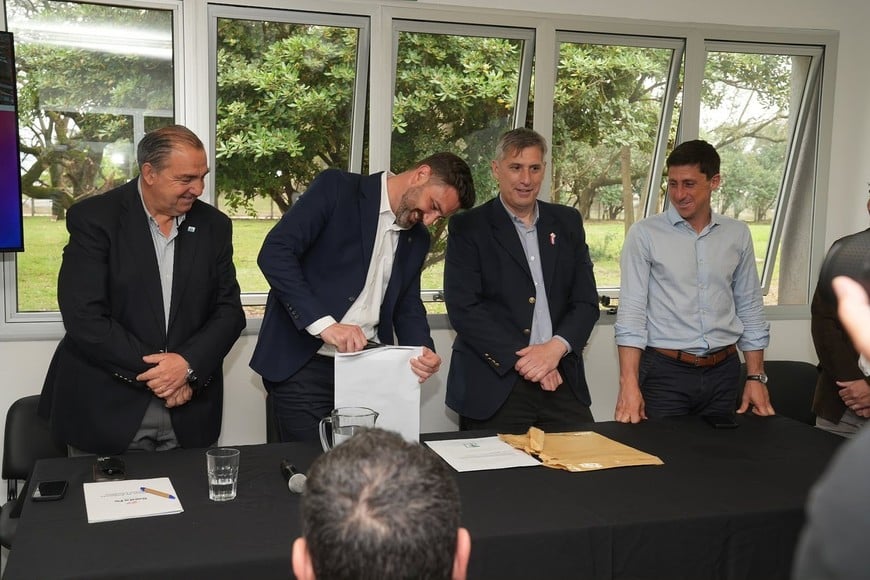 Nueve empresas presentaron ofertas para la segunda etapa de obras de La Esmeralda